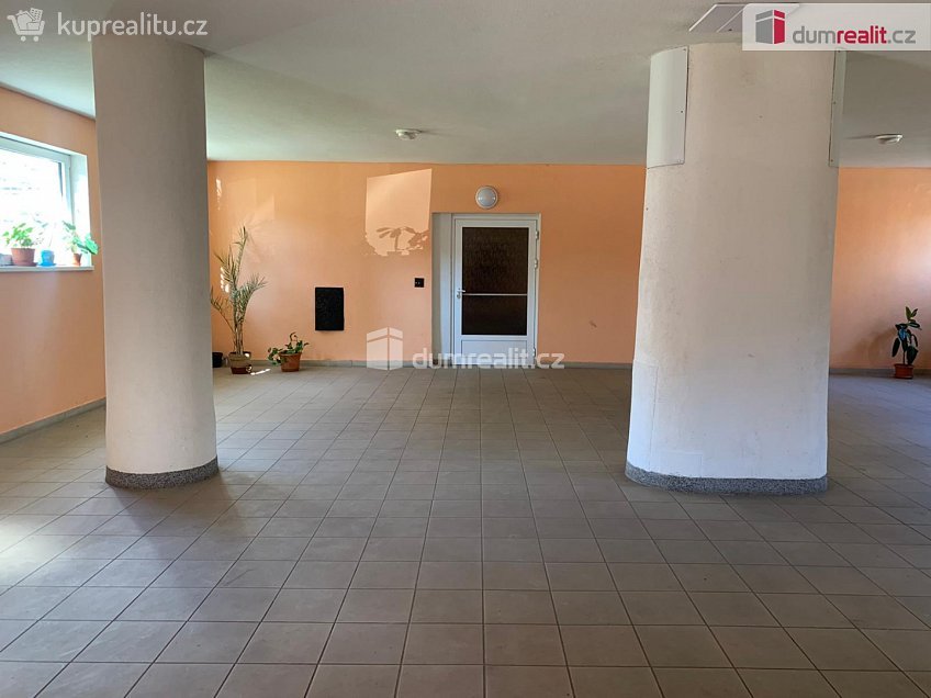 Pronájem bytu 3+kk 56 m^2 Velká Hradební, Ústí nad Labem 