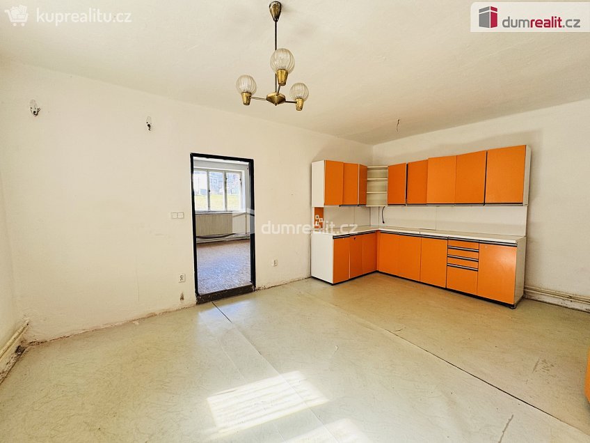 Prodej  rodinného domu 108 m^2 Pelhřimov, Pelhřimov 