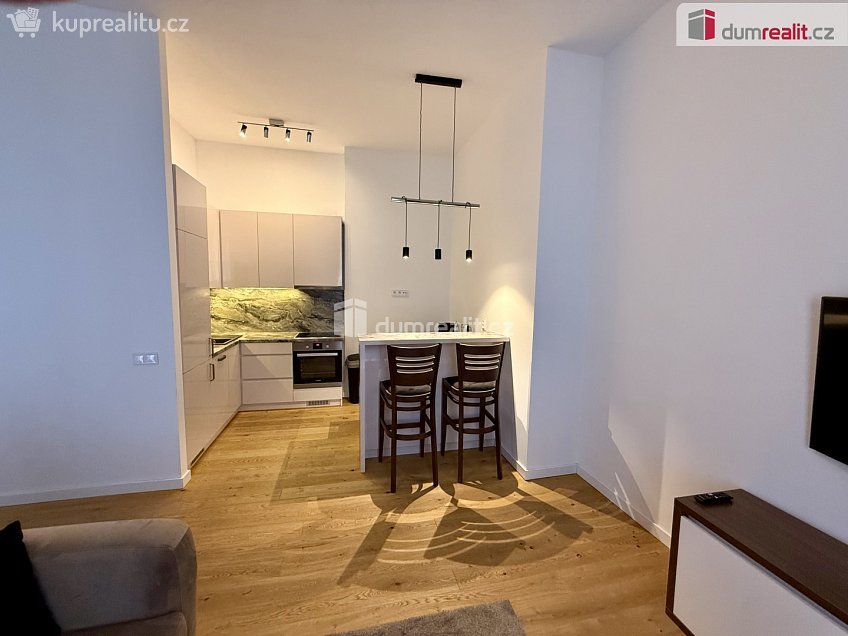 Pronájem bytu 2+kk 58 m^2 Masarykova, Mariánské Lázně 