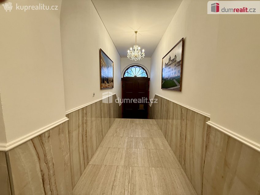 Pronájem bytu 3+1 125 m^2 Ibsenova, Mariánské Lázně 