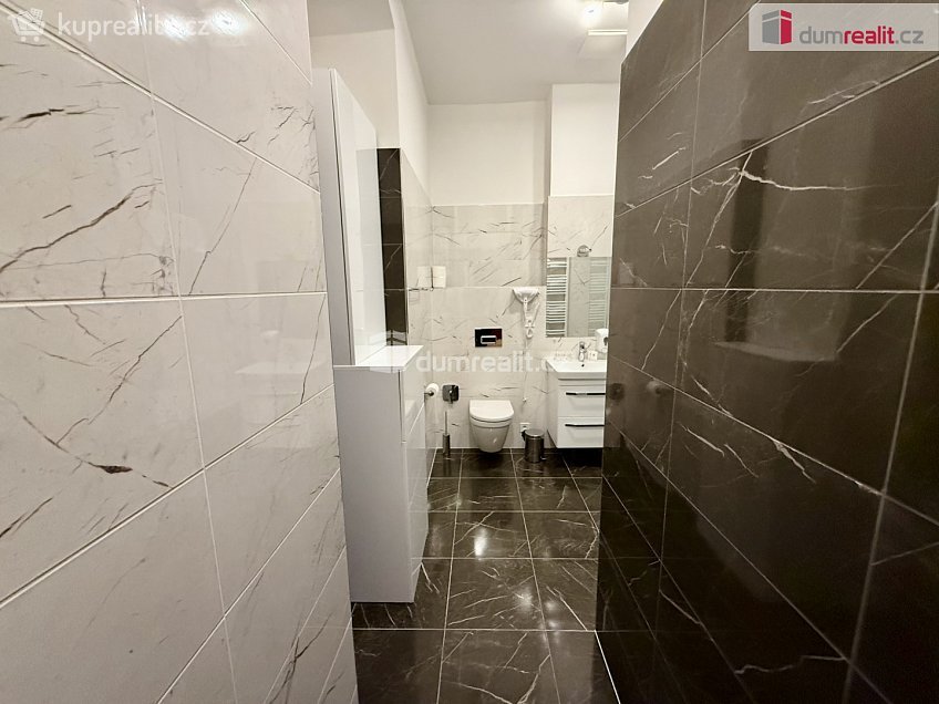 Pronájem bytu 3+1 125 m^2 Ibsenova, Mariánské Lázně 