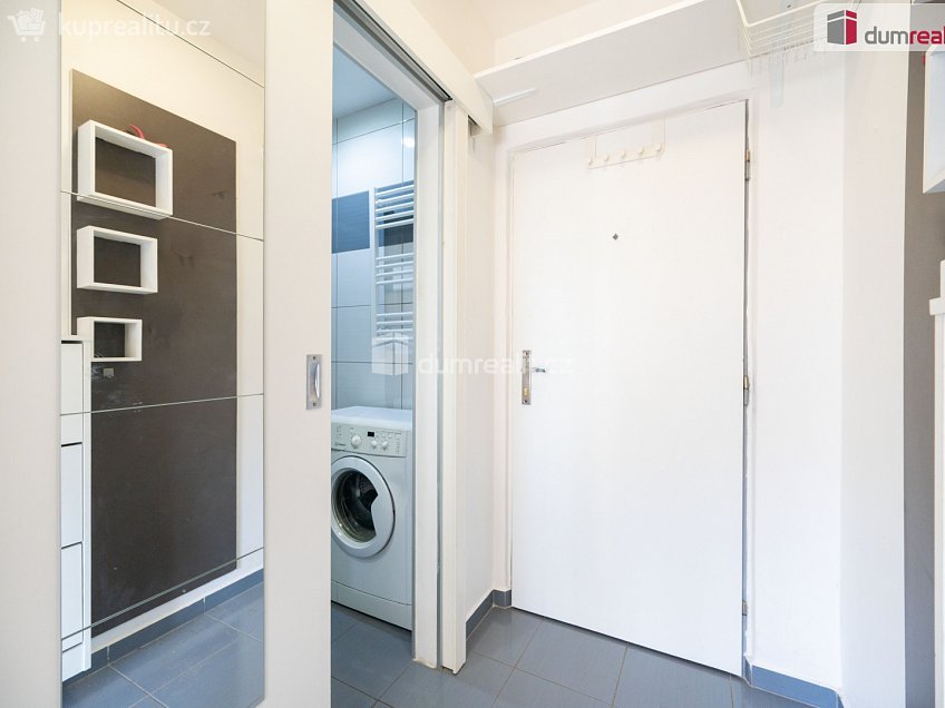 Prodej bytu 1+1 39 m^2 Lidická tř., České Budějovice 