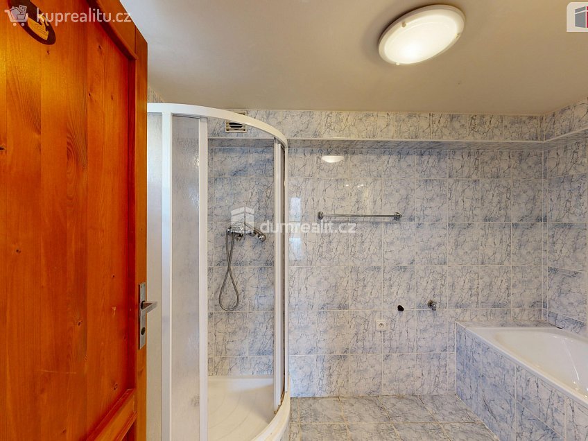 Prodej  rodinného domu 170 m^2 Mánesova, Bruntál 