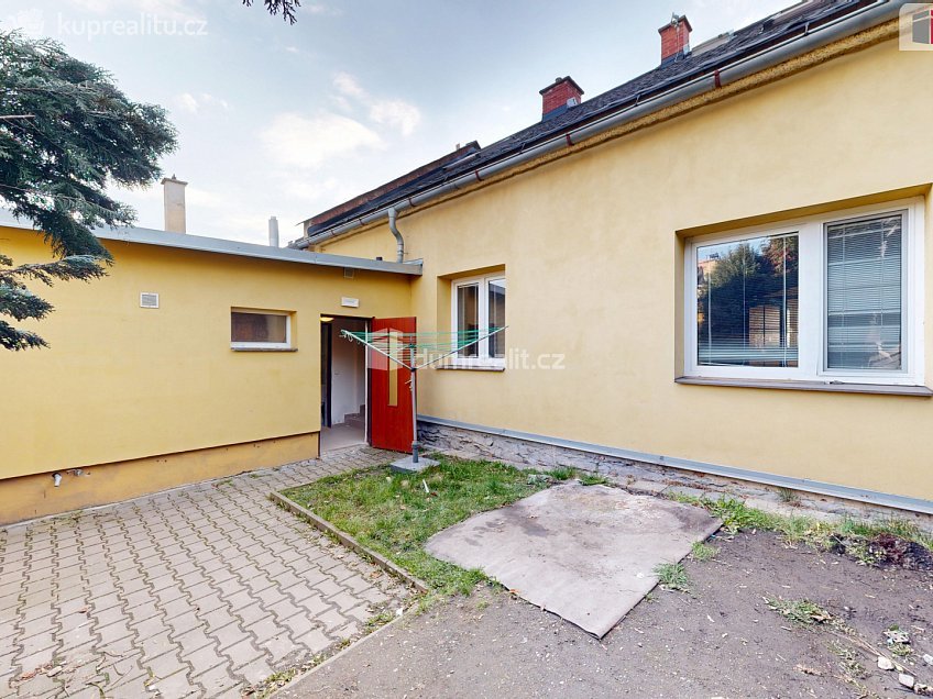 Prodej  rodinného domu 170 m^2 Mánesova, Bruntál 