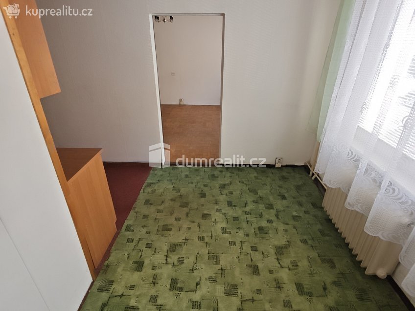 Pronájem bytu 2+1 58 m^2 Kladenská, Děčín 