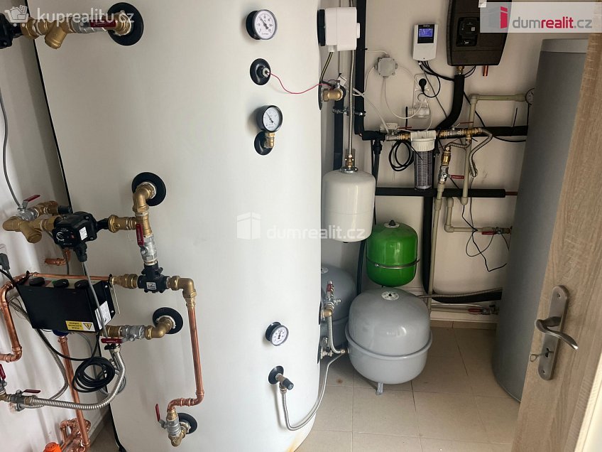 Pronájem  rodinného domu 100 m^2 Dolní Bousov, Dolní Bousov 