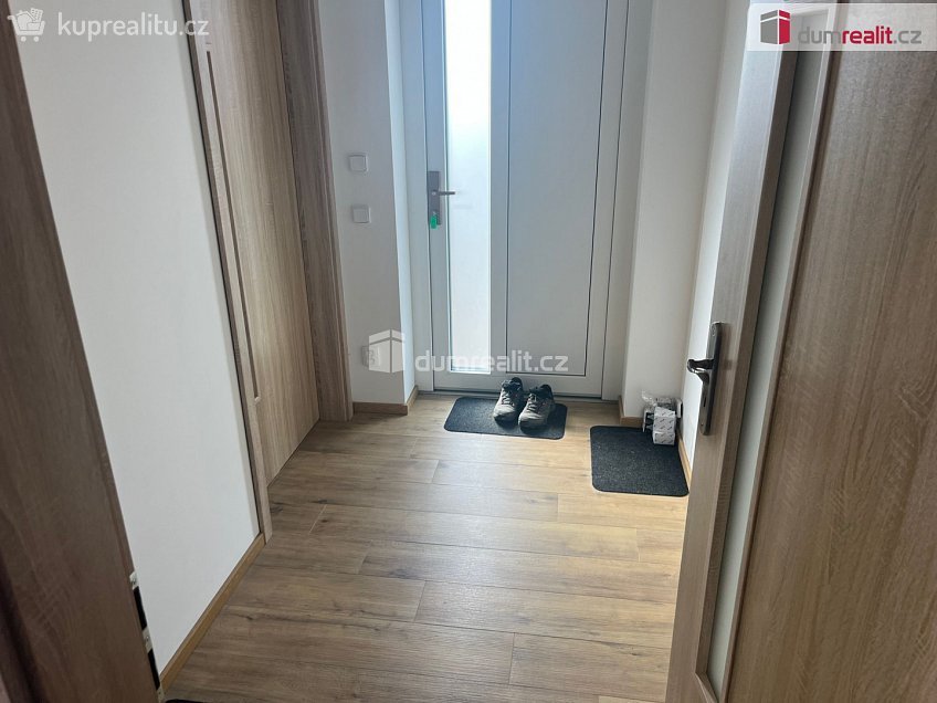 Pronájem  rodinného domu 100 m^2 Dolní Bousov, Dolní Bousov 