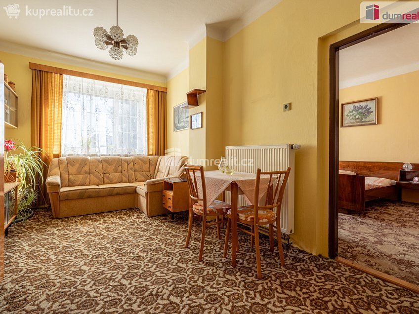 Prodej  rodinného domu 115 m^2 Pražská, Dobrovíz 