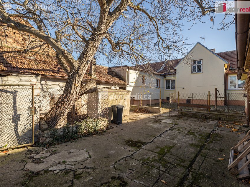 Prodej  rodinného domu 115 m^2 Pražská, Dobrovíz 