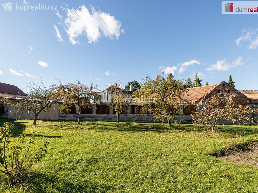 Prodej  rodinného domu 115 m^2 Pražská, Dobrovíz 