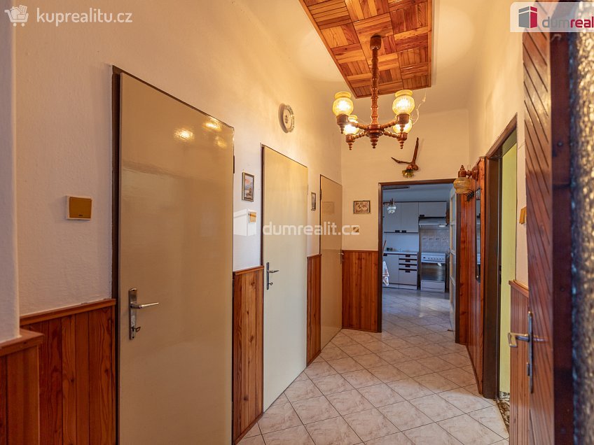 Prodej  rodinného domu 115 m^2 Pražská, Dobrovíz 