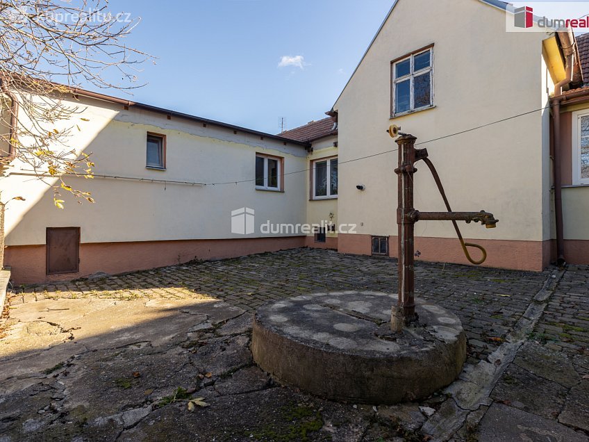 Prodej  rodinného domu 115 m^2 Pražská, Dobrovíz 