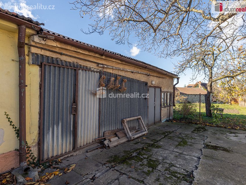 Prodej  rodinného domu 115 m^2 Pražská, Dobrovíz 