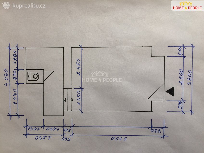 Pronájem  obchodních prostor 32 m^2 Biskupcova, Praha 3 
