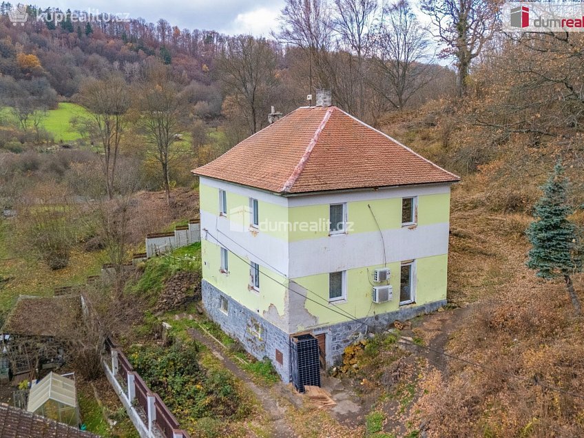 Prodej  rodinného domu 300 m^2 Velichov, Velichov 