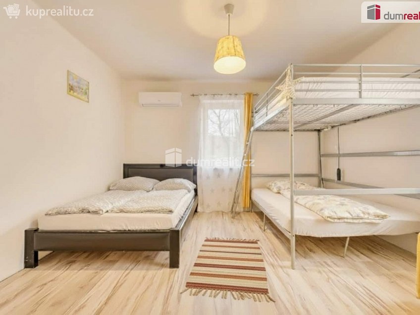 Prodej  rodinného domu 300 m^2 Velichov, Velichov 