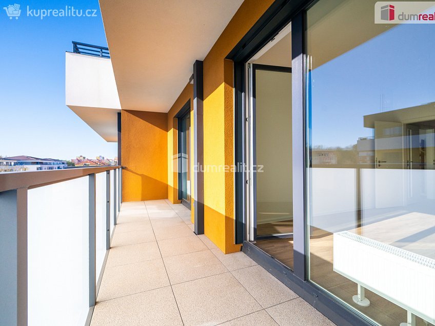 Pronájem bytu 2+kk 77 m^2 U Boru, České Budějovice 
