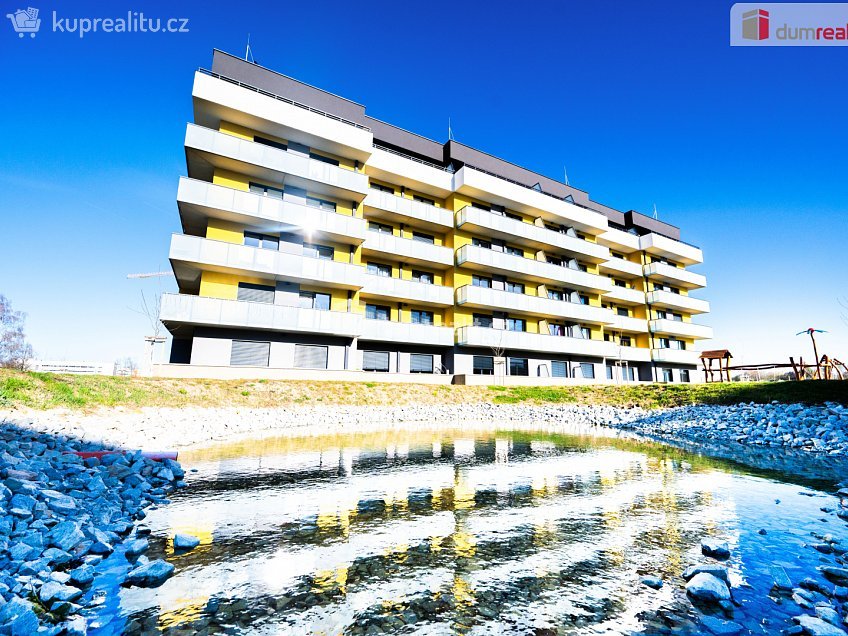 Pronájem bytu 2+kk 77 m^2 U Boru, České Budějovice 