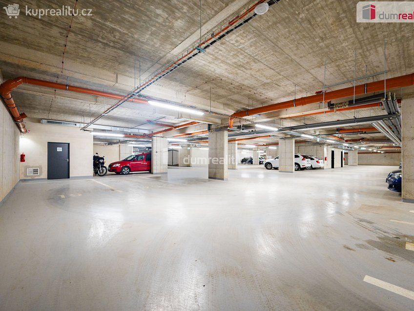 Pronájem bytu 2+kk 77 m^2 U Boru, České Budějovice 