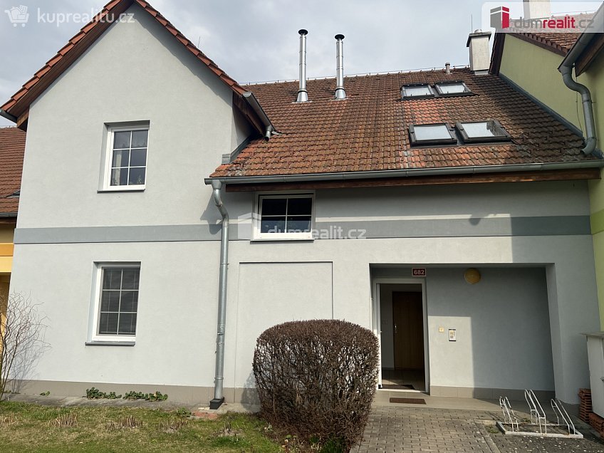 Prodej bytu 1+kk 40 m^2 Nový Malín, Nový Malín 