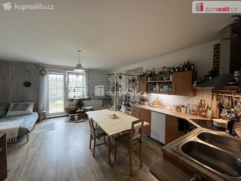 Prodej bytu 1+kk 40 m^2 Nový Malín, Nový Malín 