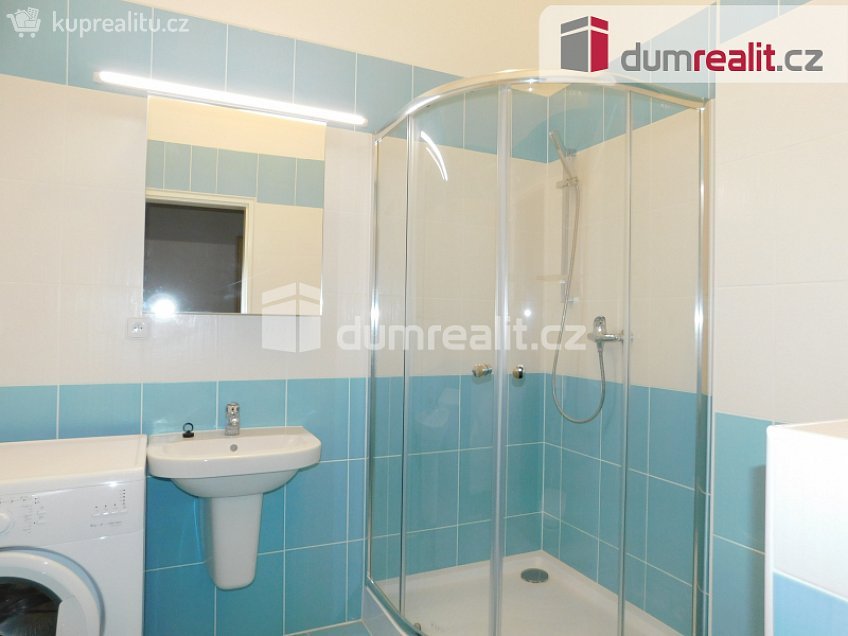 Pronájem bytu 1+1 40 m^2 Chářovská, Krnov 