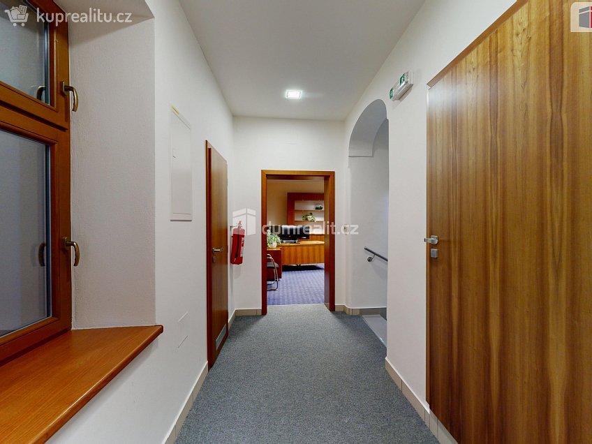 Pronájem  kanceláře 67 m^2 Masařská, Opava 