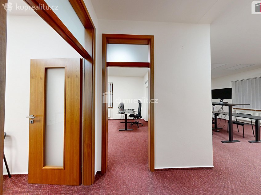 Pronájem  kanceláře 126 m^2 Masařská, Opava 