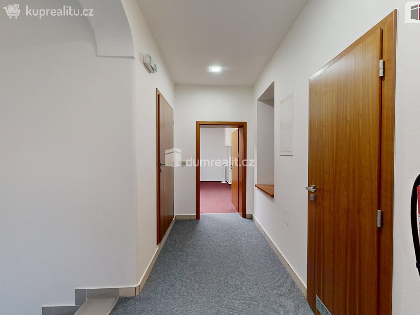 Pronájem  kanceláře 126 m^2 Masařská, Opava 