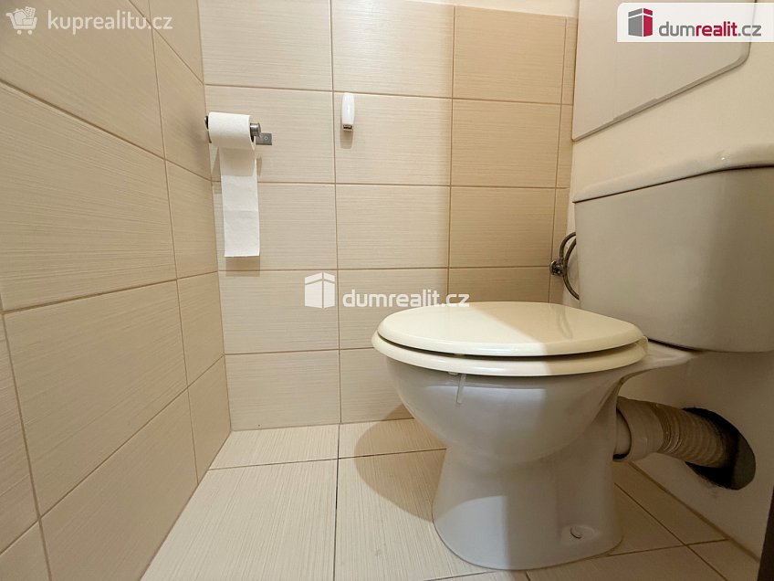 Pronájem bytu 3+1 72 m^2 Malátova, Ústí nad Labem 