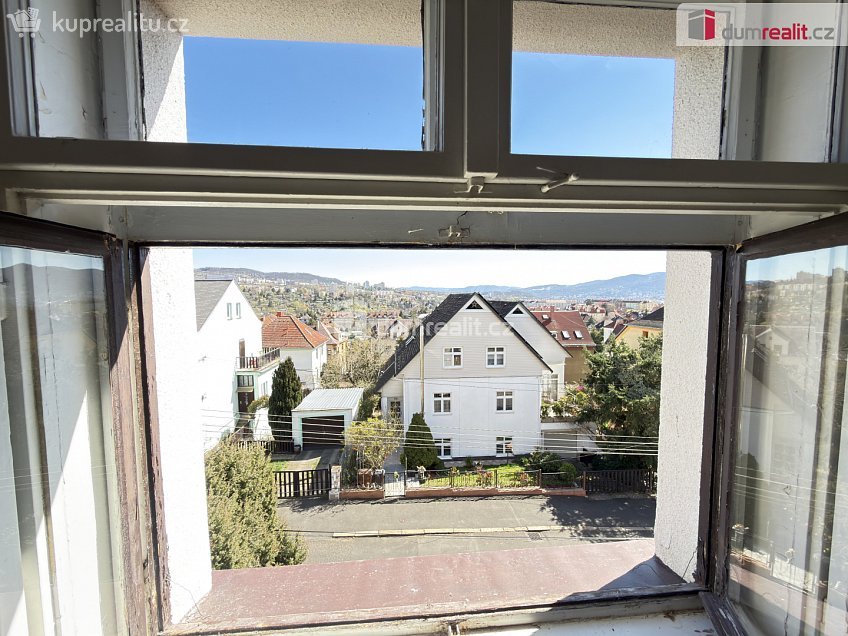 Pronájem bytu 2+1 61 m^2 Gočárova, Ústí nad Labem 