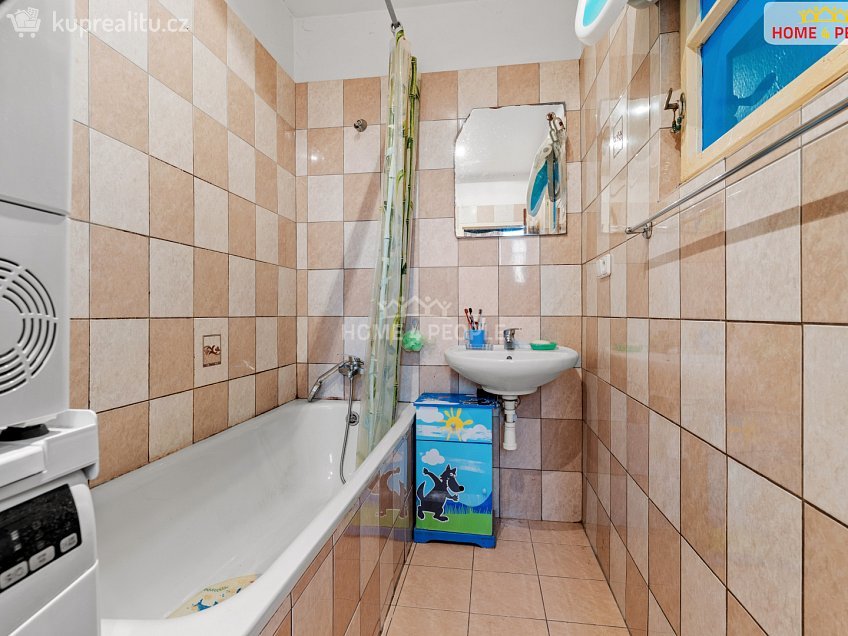 Prodej bytu 2+1 70 m^2 Olivova, Říčany 