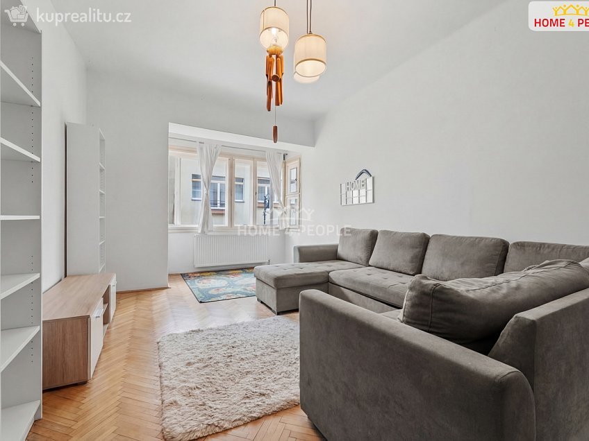 Prodej bytu 2+1 70 m^2 Olivova, Říčany 