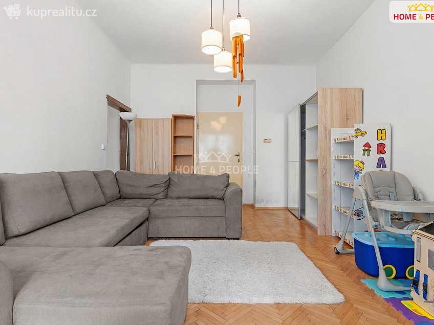 Prodej bytu 2+1 70 m^2 Olivova, Říčany 
