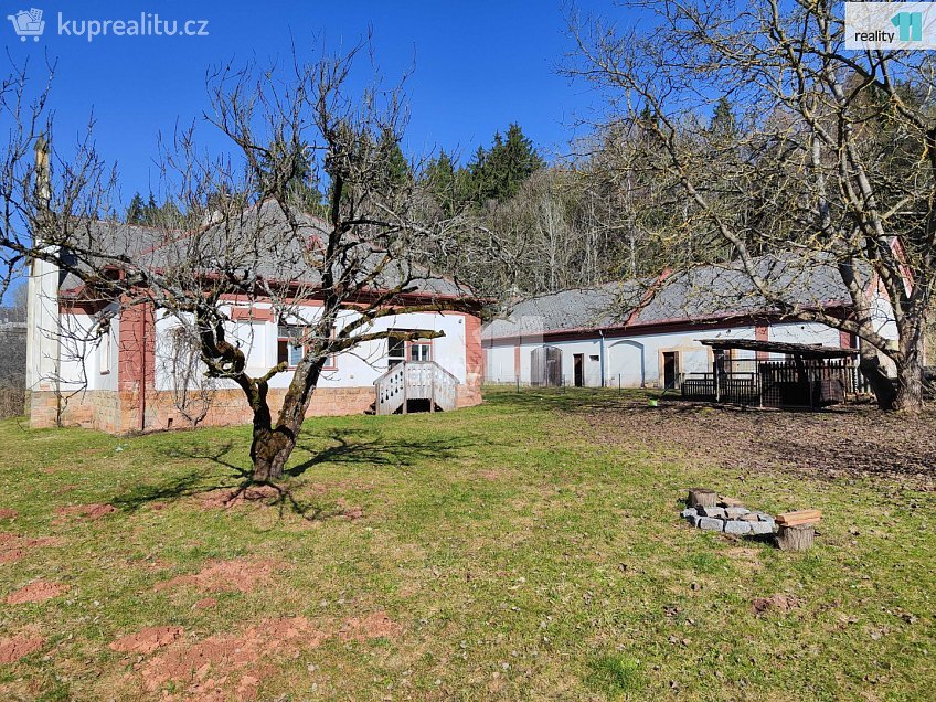 Pronájem bytu 3+1 104 m^2 Nová Paka, Nová Paka 