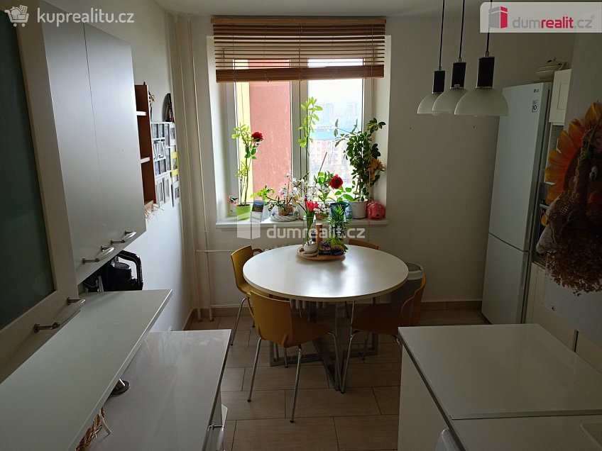 Prodej bytu 3+1 82 m^2 Poděbradova, Ostrava 