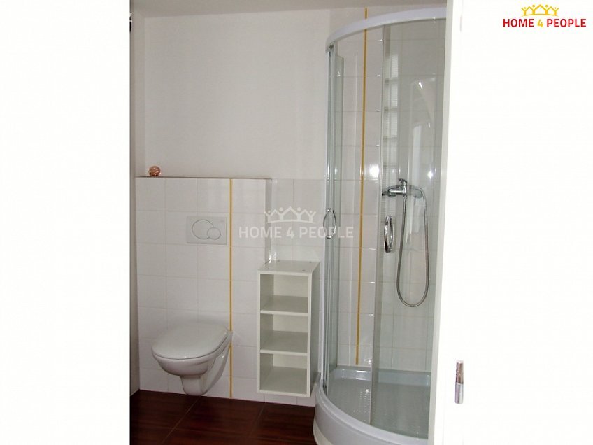 Pronájem bytu 1+kk 50 m^2 Churého, Brno 