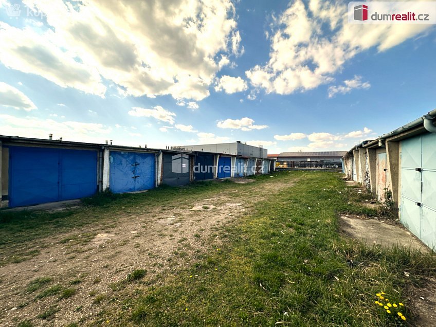 Pronájem  garáže 19 m^2 Hodonín, Hodonín 