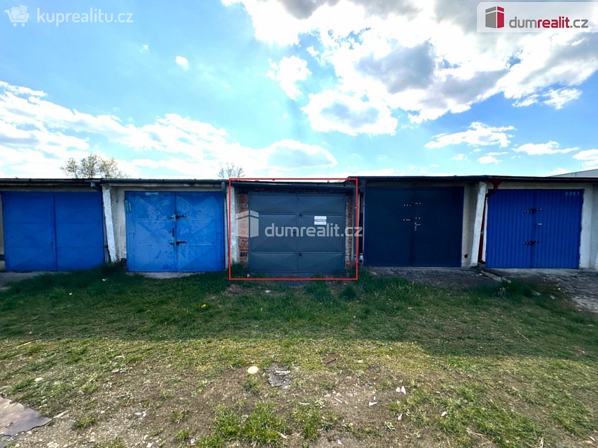 Pronájem  garáže 19 m^2 Hodonín, Hodonín 