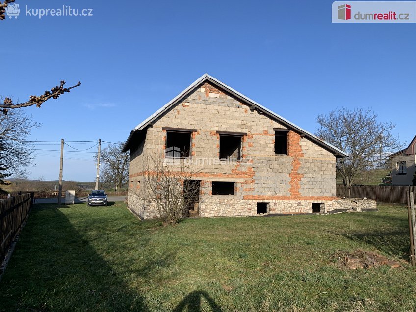 Prodej  stavebního pozemku 4212 m^2 Buková u Příbramě, Buková u Příbramě 