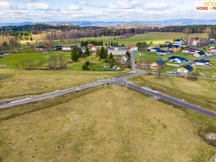 Prodej  stavebního pozemku 1140 m^2 Kolová, Kolová 