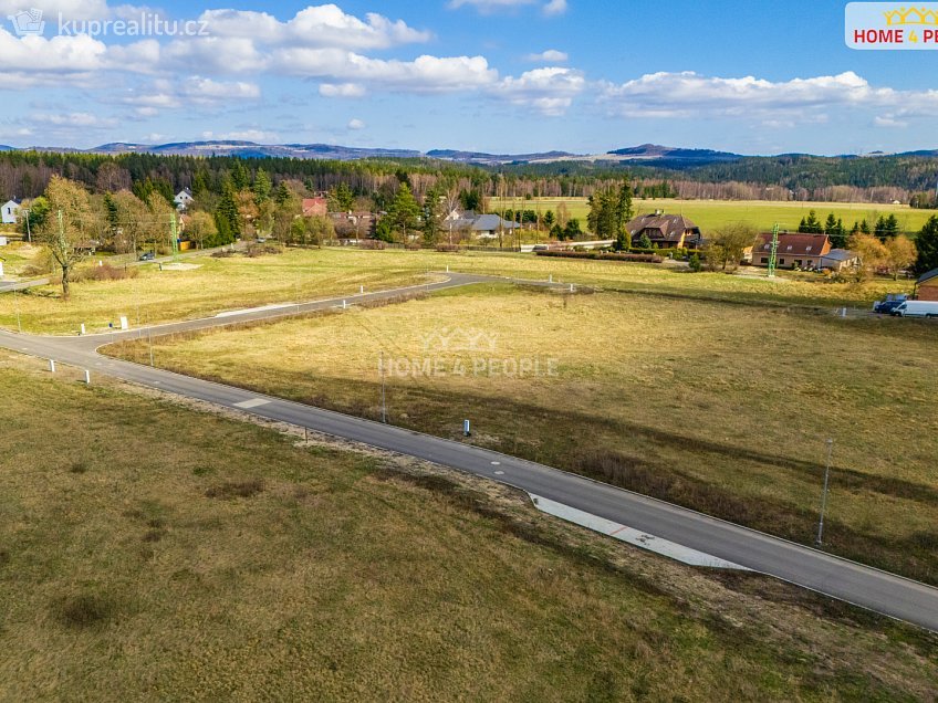 Prodej  stavebního pozemku 1140 m^2 Kolová, Kolová 