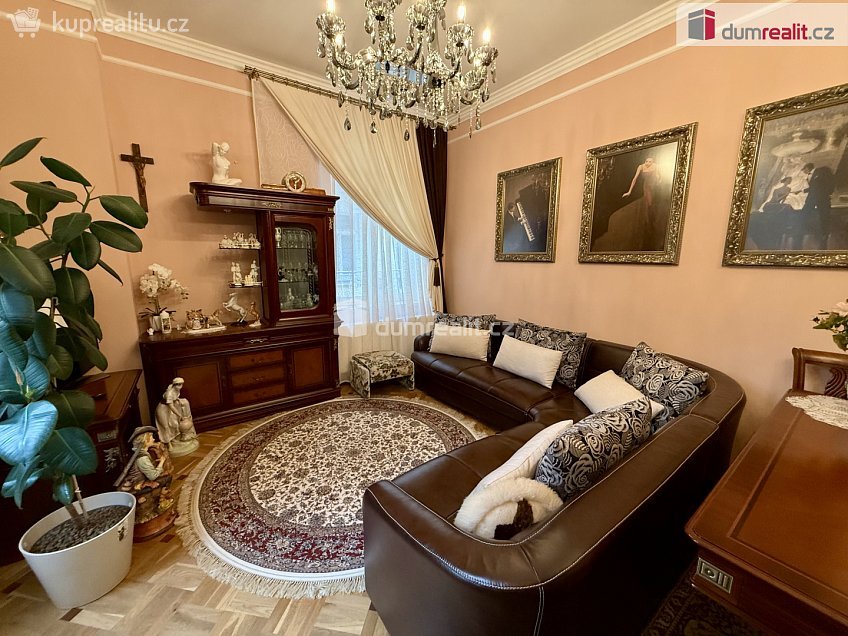 Prodej bytu 3+kk 86 m^2 Hlavní třída, Mariánské Lázně 