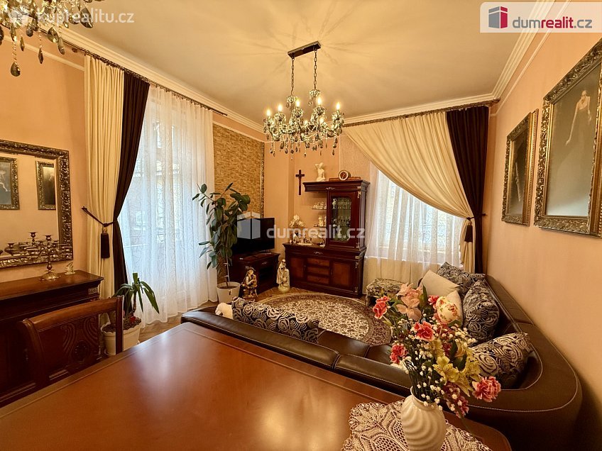 Prodej bytu 3+kk 86 m^2 Hlavní třída, Mariánské Lázně 