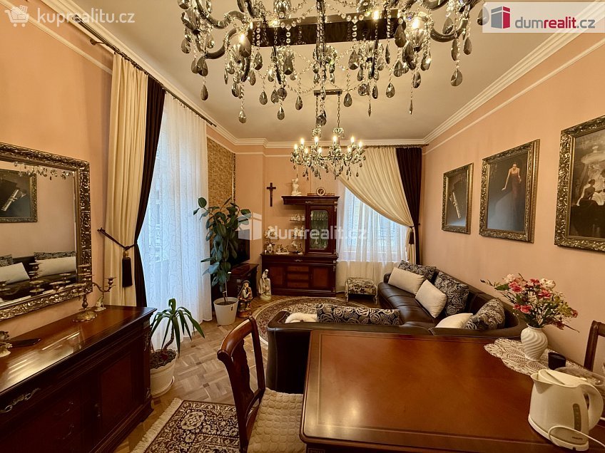 Prodej bytu 3+kk 86 m^2 Hlavní třída, Mariánské Lázně 