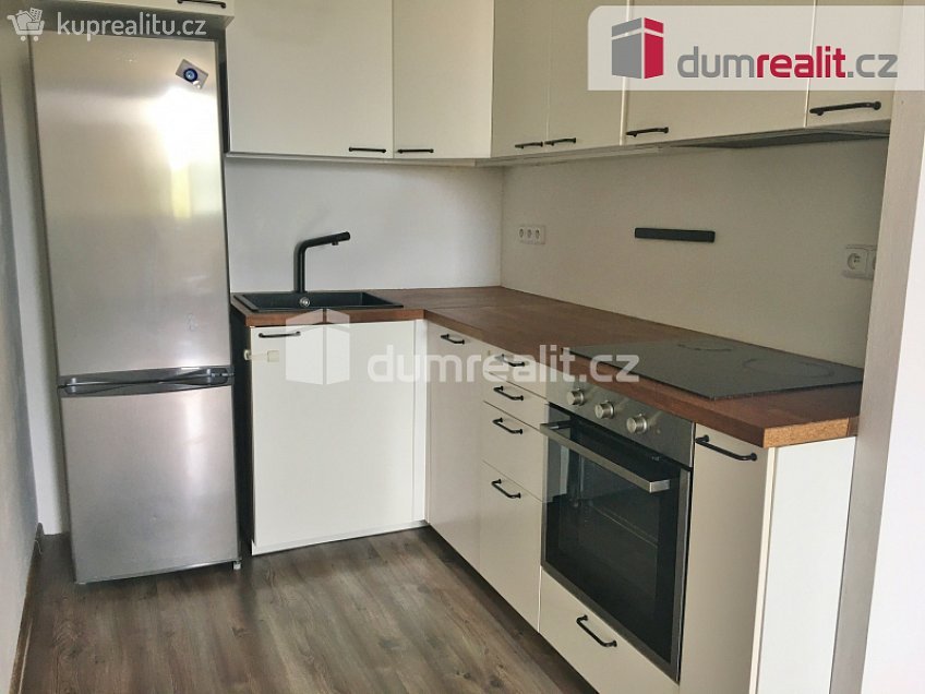 Prodej bytu 2+kk 46 m^2 Chalabalova, Praha 13 