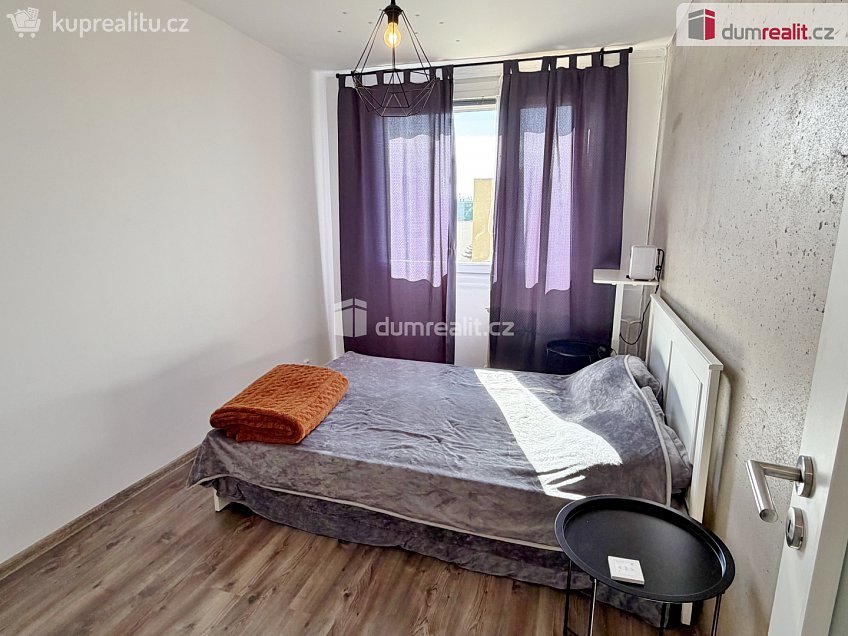 Prodej bytu 2+kk 46 m^2 Chalabalova, Praha 13 