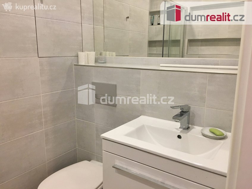 Prodej bytu 2+kk 46 m^2 Chalabalova, Praha 13 