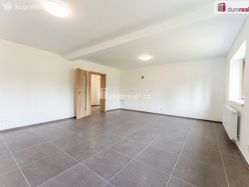 Prodej  rodinného domu 80 m^2 Kostelec, Kostelec 