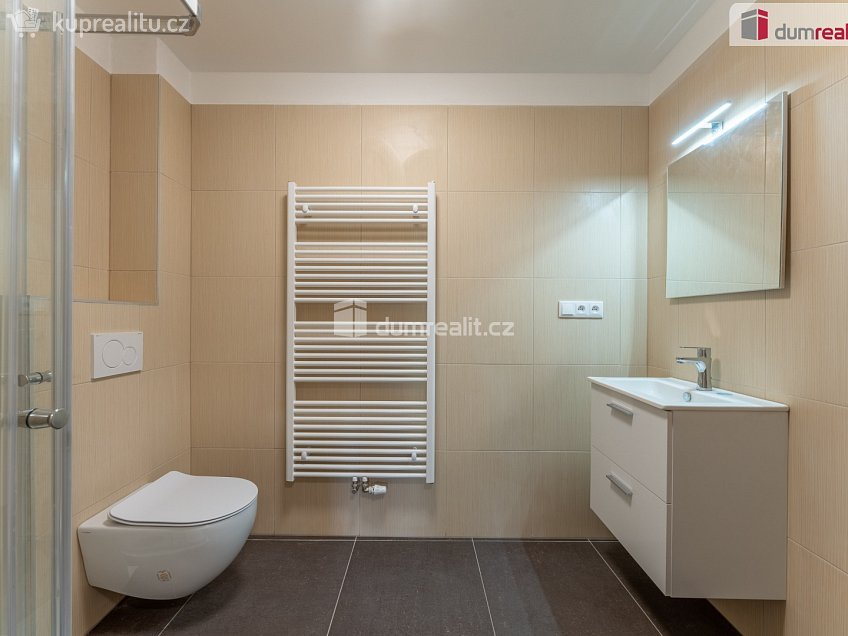 Prodej  rodinného domu 80 m^2 Kostelec, Kostelec 